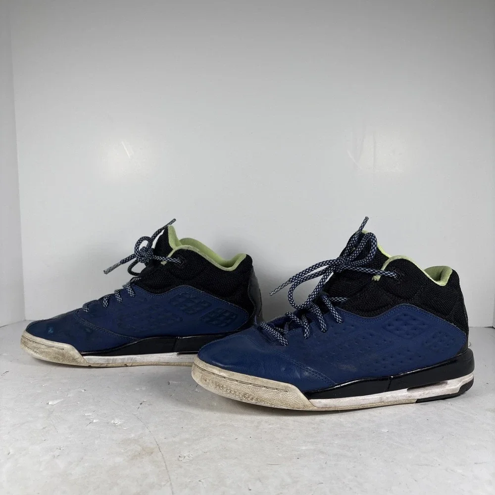 Size 5.5Y Nike Air Jordan‎ New School Insignia Blue (GS) 768902-401